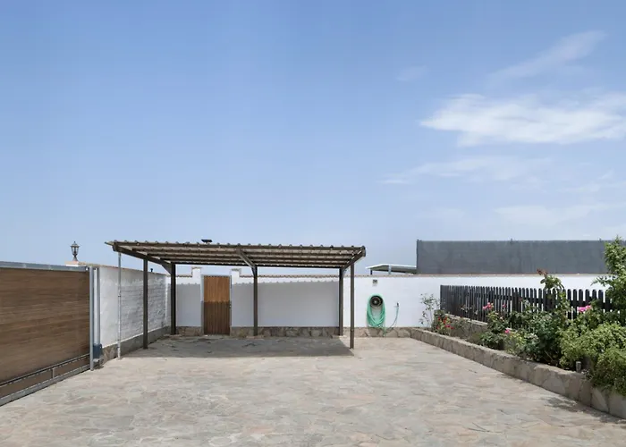 Casa Alpes 1 Solo Familias بيت للعطل