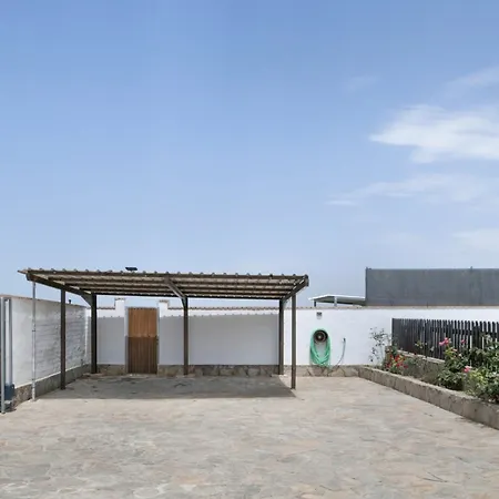 Casa Alpes 1 Solo Familias Сasa de vacaciones